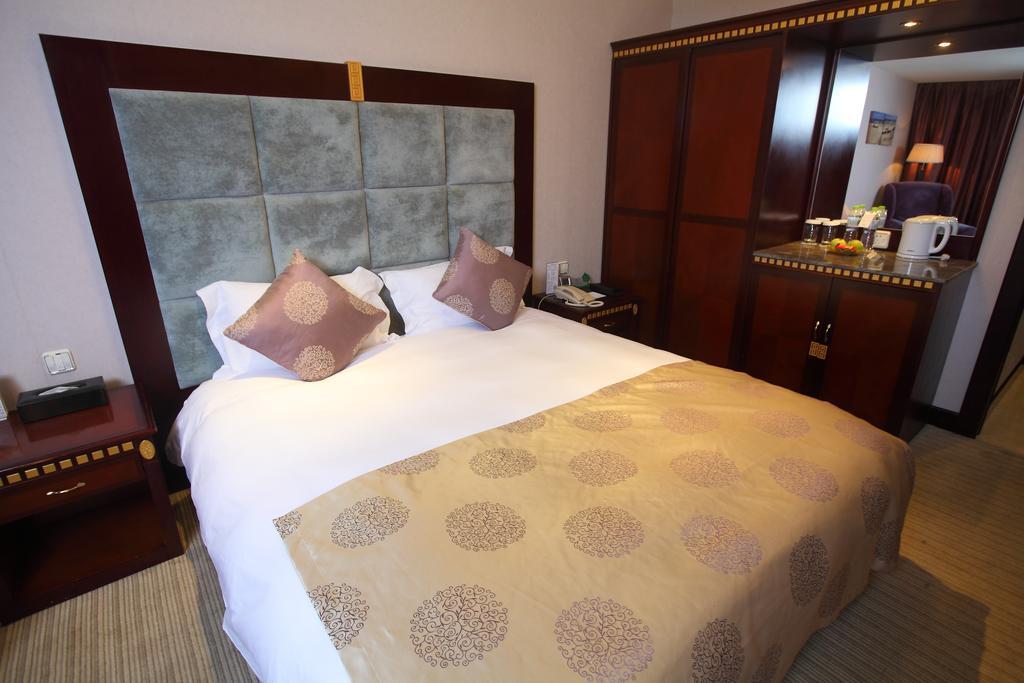 Qingdao Sanfod Hotel Szoba fotó