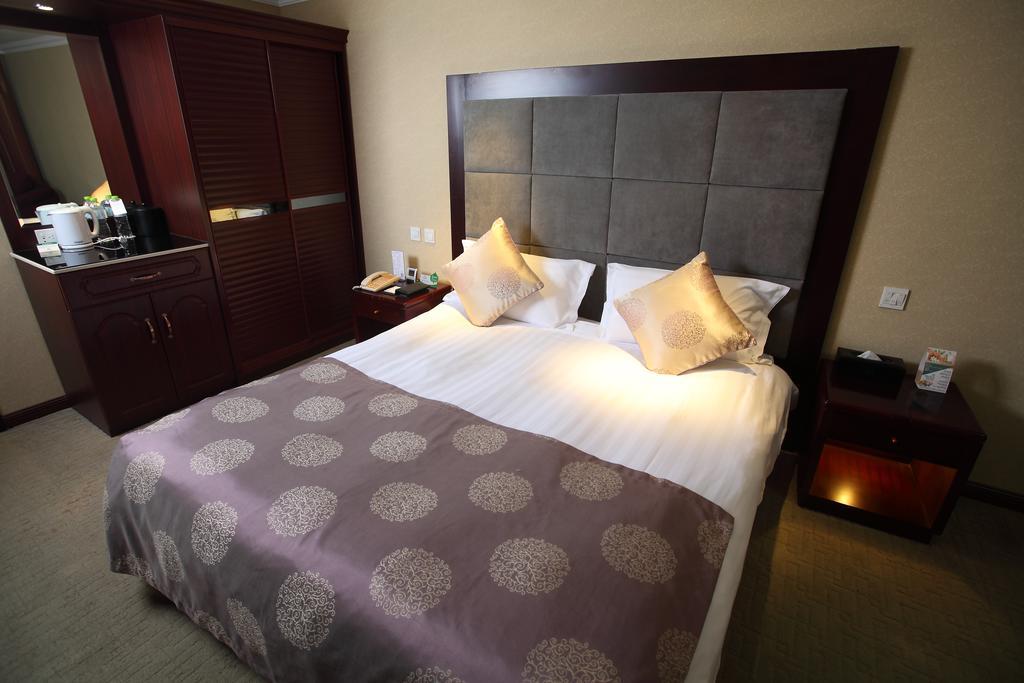 Qingdao Sanfod Hotel Szoba fotó