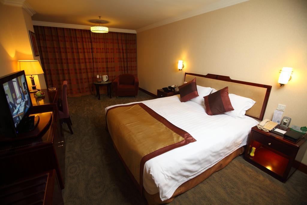 Qingdao Sanfod Hotel Szoba fotó